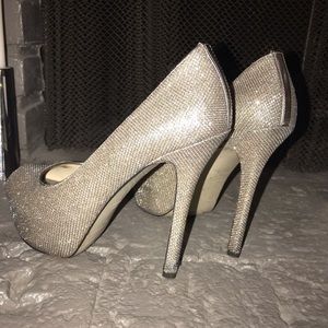 Gold Enzo Angiolini Peep Toes